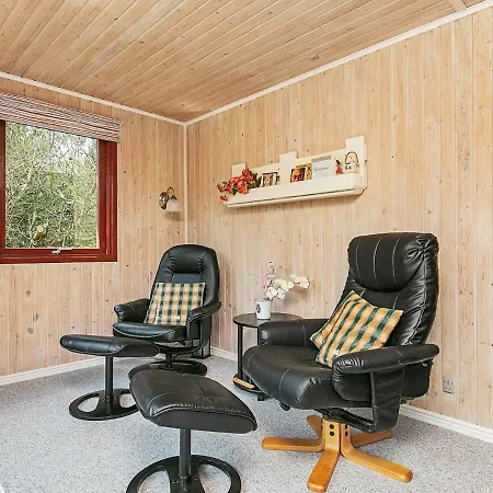 Holiday home Three-bedroom Holiday In Logstor 11